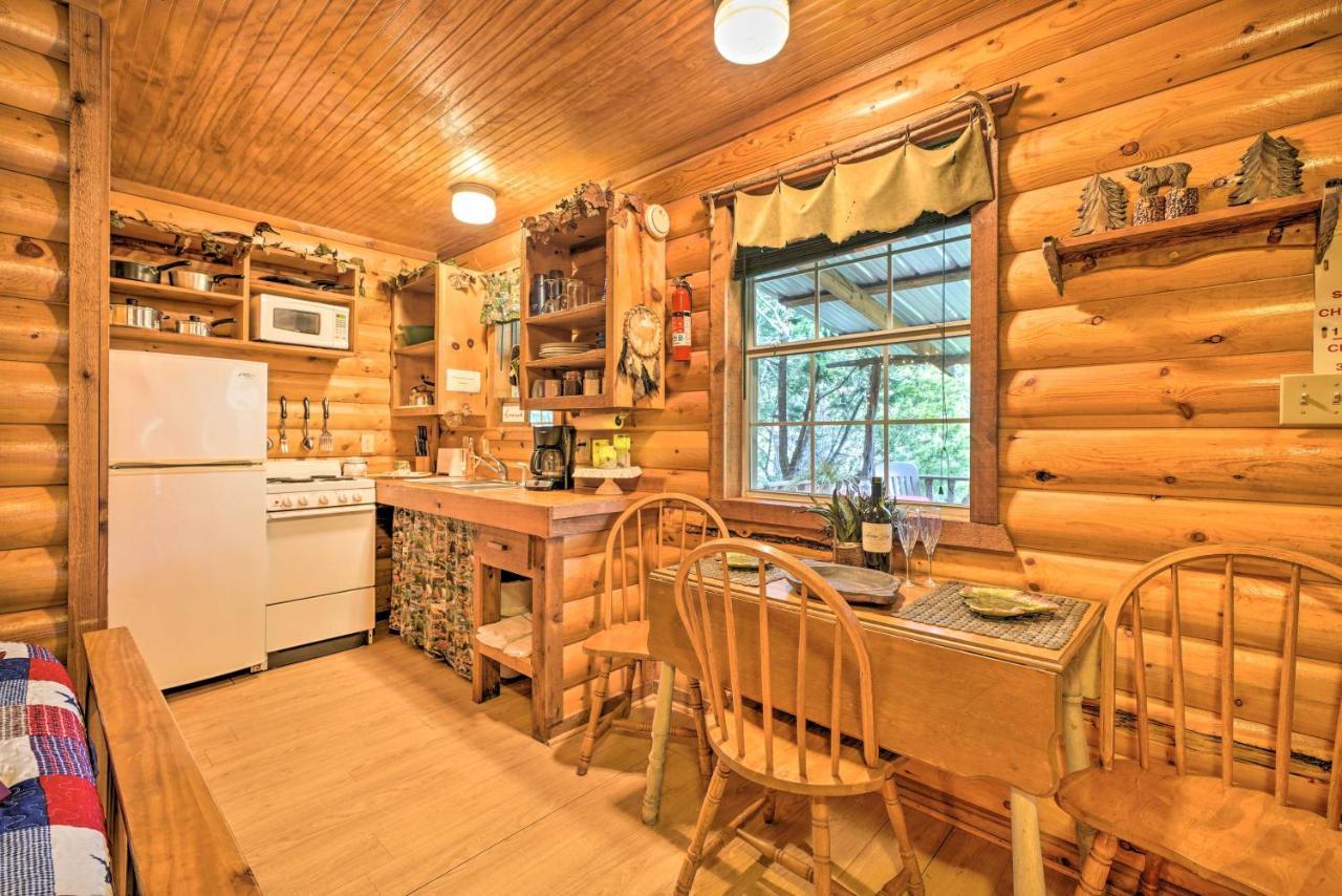 Cozy Davis Cabin With Deck - Nestled By Honey Creek! Extérieur photo